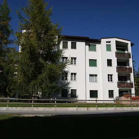 Landwasser Apartman *